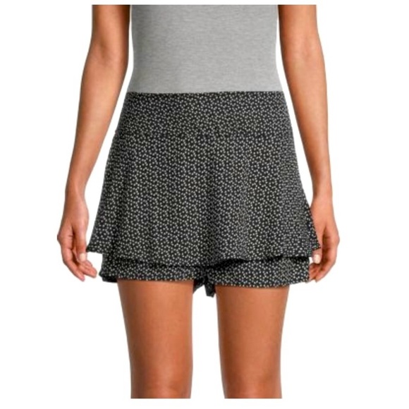 Hashttag In Trend Abstract-Print Smocked Skirt - Picture 1 of 3